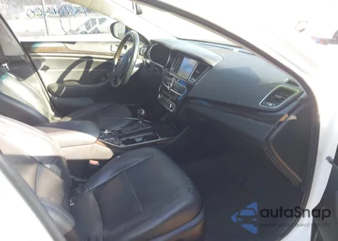 2016 Kia Cadenza Premium z USA, uszkodzony, nr VIN KNALN4D74G5217736